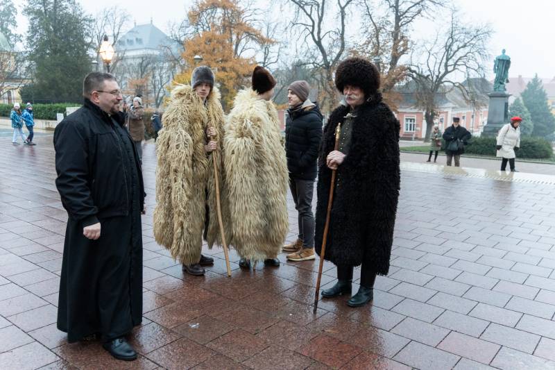 2025_12_20_szallast keres.jpg